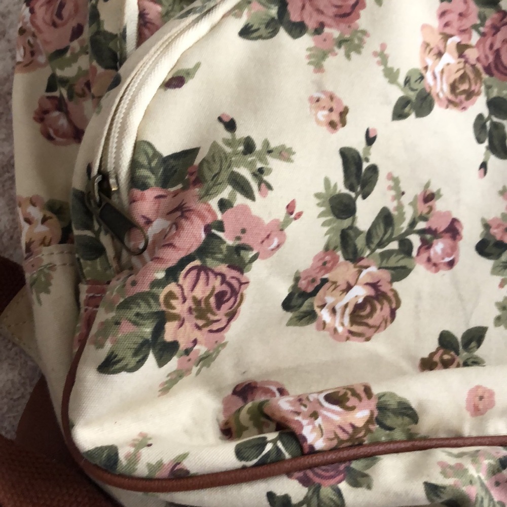 Target Flower Backpack - Picture 3 of 7